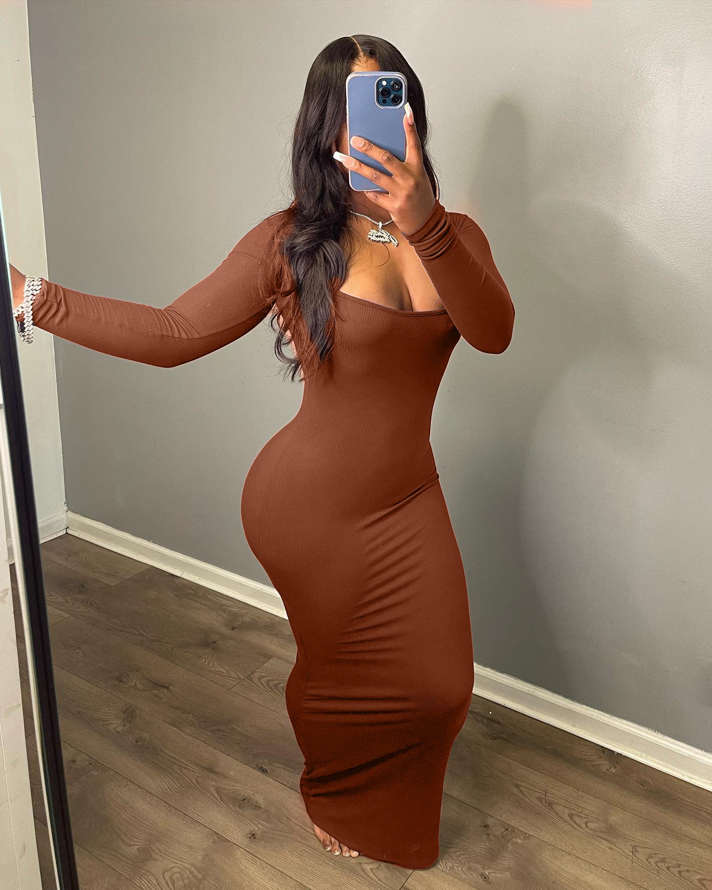MALYBGG Stretchy Long Low-Cut Dress 5337LY