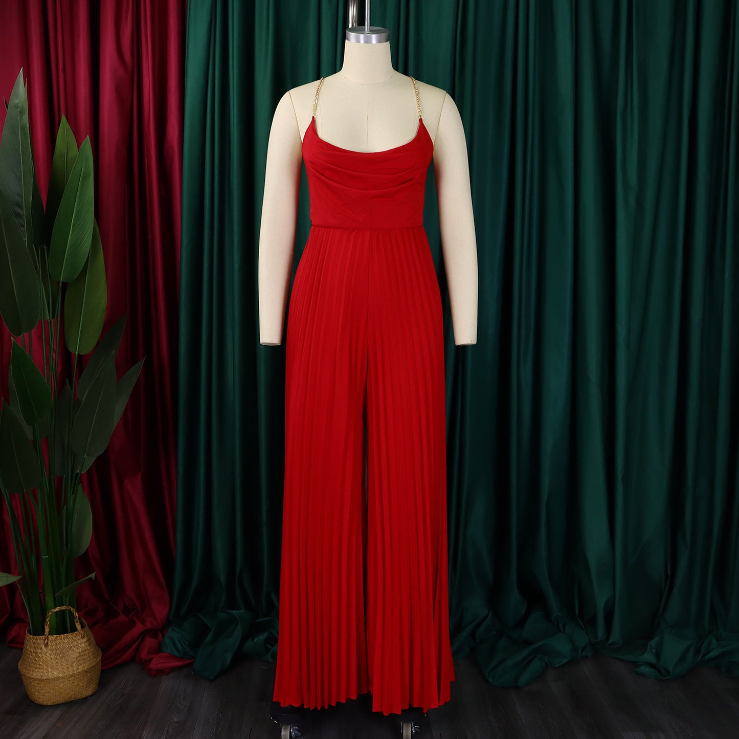 MALYBGG Halter High-Waist Backless Wide-Leg Pleated Jumpsuit